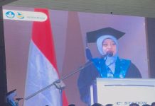 Tangis Pecah di Wisuda Universitas Faletehan 2026, Pidato Resti Dwi Purti Bikin Satu Ruangan Haru